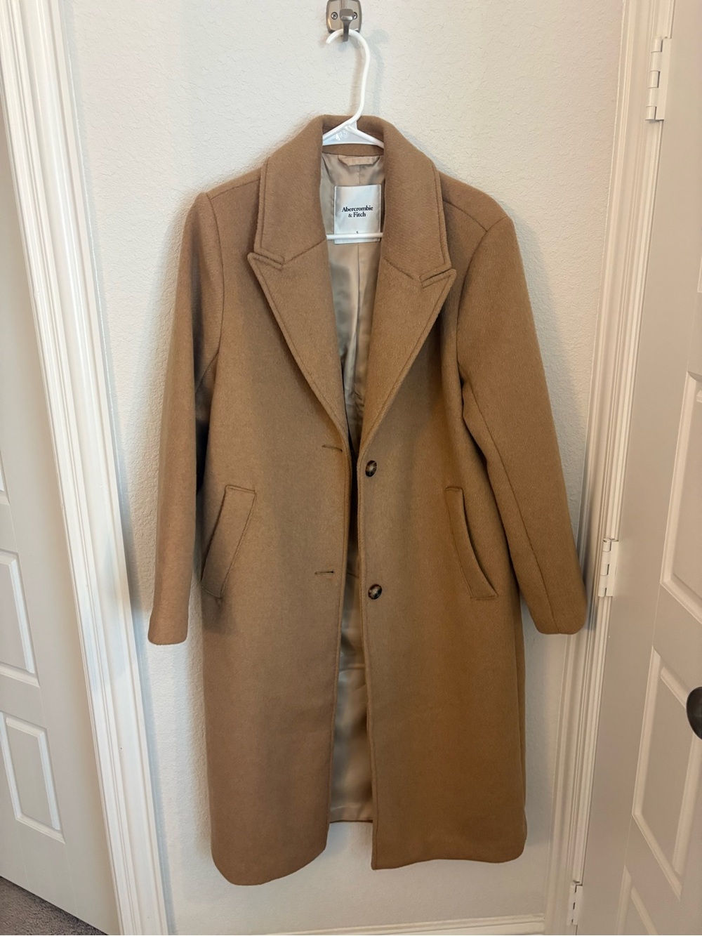 Abercrombie & Fitch Women's Camel Long Wool Coat